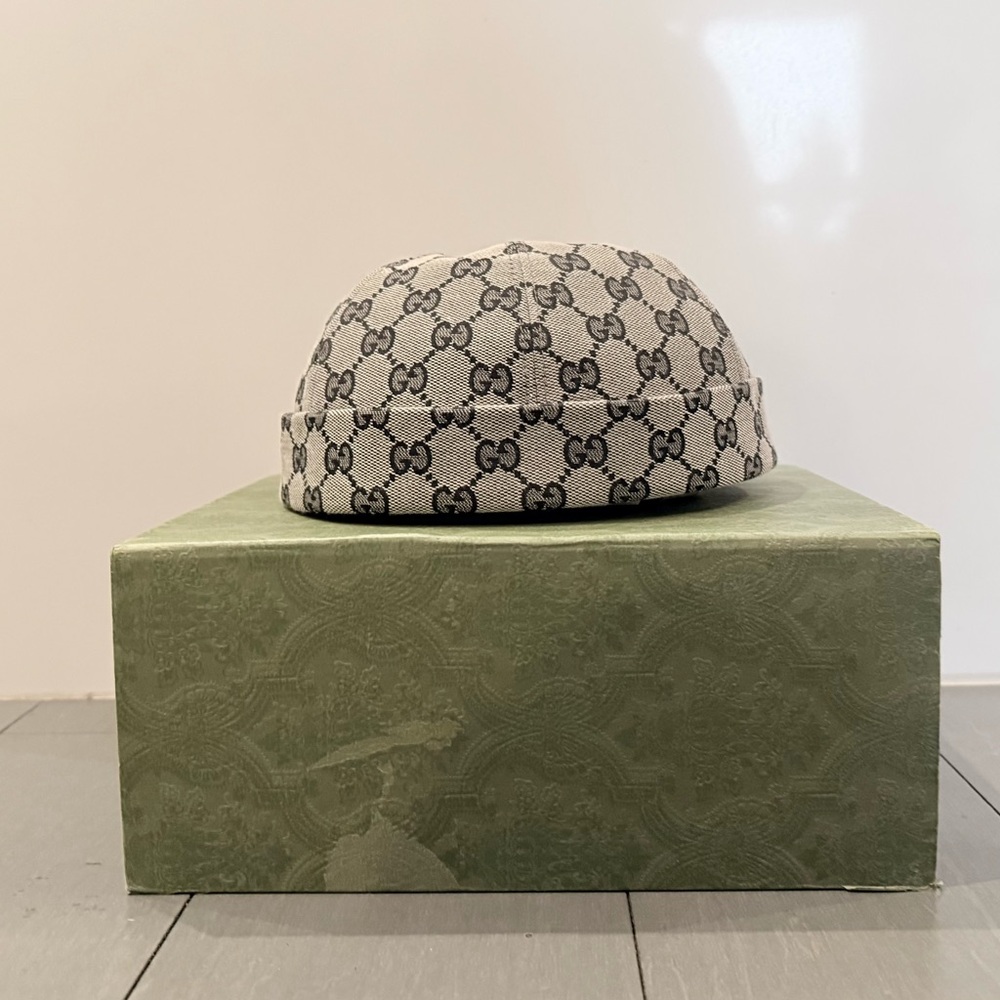 Gucci Beige and Black GG Canvas Cap